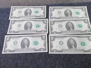 lot 429 image: 6 Nonsequential, Uncirculated $2 Bi...