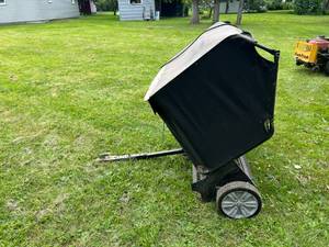 lot 25 image: Ground Work Lawn Sweeper