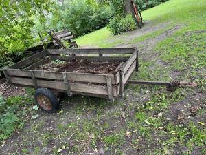 lot 49 image: 4 x 8 Trailer