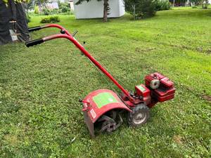 lot 56 image: Troy Bilt Pony 5HP Rototiller