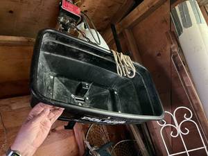 lot 66 image: Polaris Spreader