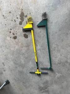 lot 83 image: Weed Pullers