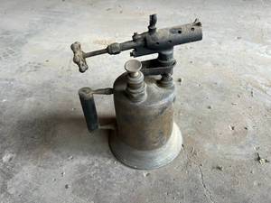 lot 120 image: Blow Torch