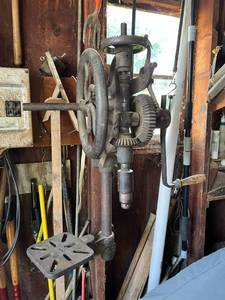 lot 131 image: Antique Drill Press