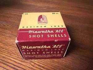 lot 152 image: Hiawatha Ace 20 Ga Shot Shells (Full Box)