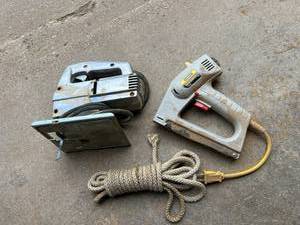 lot 223 image: Sharpshooter Stapler, Sabre Saw & Rope