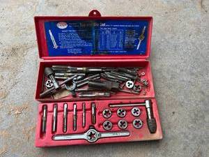lot 229 image: Tap & Die Sets