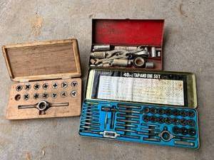 lot 231 image: Tap & Die Sets & Small Group of Tools