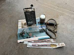 lot 245 image: Solid Ox Kit