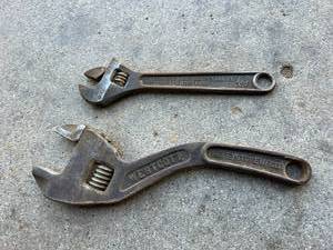 lot 264 image: Vintage Adjustable Wrenches