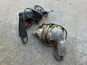 lot 290 image: Power Drills