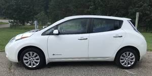 2015 Nissan Leaf S