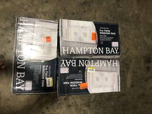 Lot of Hampton Bay 9 in. Twin Window Fan Customer Returns See Pictures