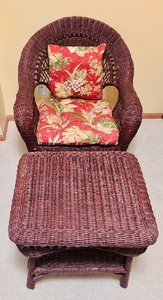 lot 92 image: Wicker Dark Brown Chair and Matching Table  Cushion and Pillow