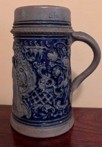 lot 86 image: Vintage Original Thewalt Blue and Gray Beer Steins Made in Western Germany Diealton Deutscbeu