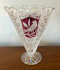 lot 178 image: Hofbauer Byrnes Vase, Trinket Box and Studio Crystal Cut to Clear Bowl
