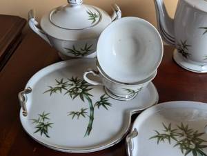 lot 127 image: Mieko Bamboo Tea Set
