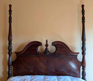 lot 7 image: Mahogany Four Post Queen Bed Frame by Kathy Ireland