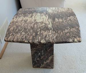 lot 27 image: Gray with Hints of Purple Marble Side Table