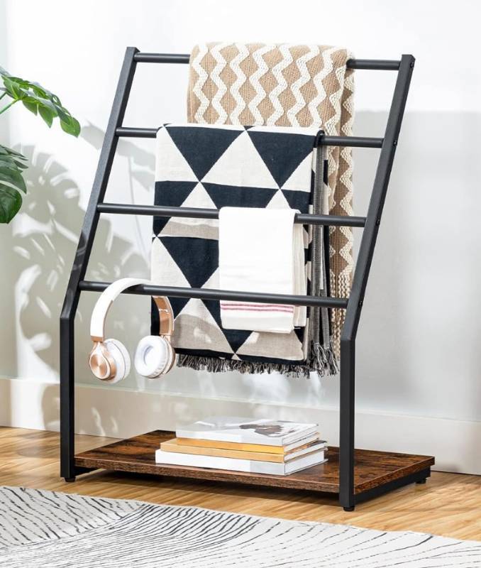 lot 68B image: Brand New HOOBRO 4-Tier BlanketTowel Rack B