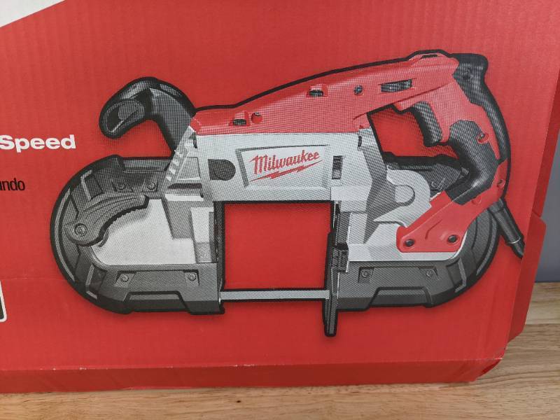 lot 23A image: Brand New Milwaukee 11 Amp Deep Cut Band Saw with Hard Case $369 Retail N