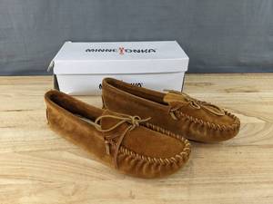 lot 174 image: Minnetonka Leather Lace Moccasin Shoes Mens Size 11 Brown N