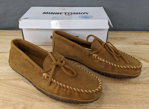 lot 89C image: New Minnetonka Tie Tread Moccasin Mens Size 10 Tarik Brown N