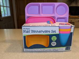 lot 408 image: New 24 Piece Kids Dinnerware Set Fun Colors BPA Free P