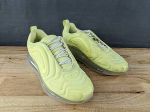 lot 57E image: Nike Air Max 720 Shoes Womens Size 7.5, Yellow N
