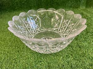 lot 116 image: Waterford Crystal&nbspBig Ben 10 Bowl