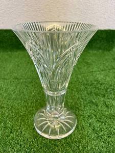 lot 127 image: Waterford Crystal&nbspVase