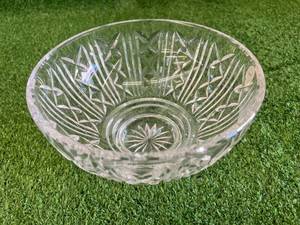 lot 203 image: Waterford Crystal 8 Footed Bowl