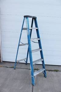 6 Ft Fiber Glass & Aluminum Type II Commercial Step Ladder