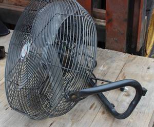 Honeywell 18 Commercial Grade Floor Fan 120 Volts