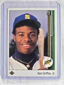 lot 2 image: 1989 Ken Griffey Jr. Upper Deck #1 Rookie Card
