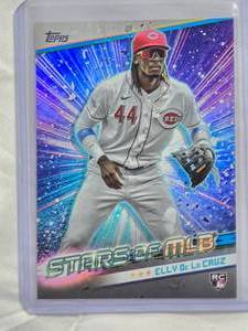 lot 62 image: Elly De La Cruz Rookie 2024 Topps Stars of MLB #SMLB-23 - Cincinnati Reds