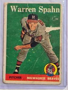 lot 114 image: Warren Spahn 1958 Topps #270 Vintage Baseball Card - Milwaukee Braves