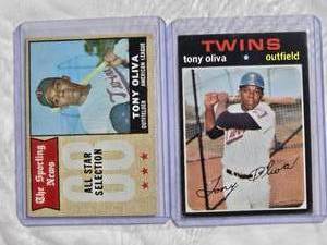 lot 160 image: Lot of 2 Tony Oliva Vintage Cards - 1968 The Sporting News All Star Selection #371 & 1971 Topps #290
