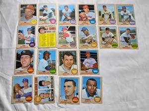 lot 177 image: Lot of 20 Topps 1968 Vintage Baseball Cards