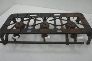 lot 208 image: 3 burner antique gas