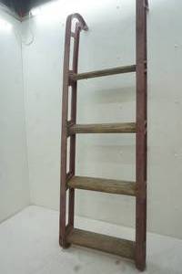 lot 210 image: Plastic and wood ladder