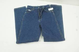 lot 261 image: childrens clothing