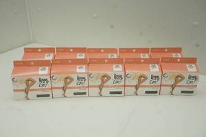 lot 272 image: NIP panty hose