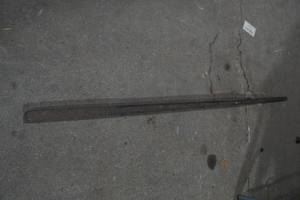 lot 16 image: heavy duty ice chisel