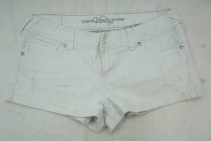 lot 66 image: Vanity shorts