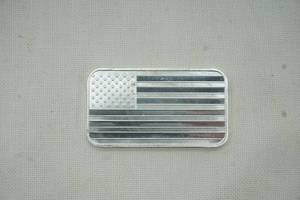lot 74 image: silver bar