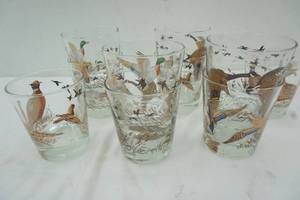 lot 147 image: 10 Wildlife classes