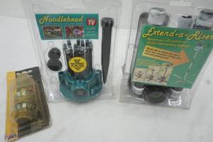 lot 178 image: Lawn repair equipment