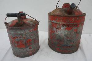 lot 183 image: Collector cans - 1 gallon and 2 gallon