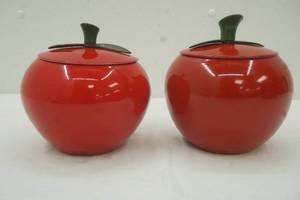 lot 292 image: aluminum canister